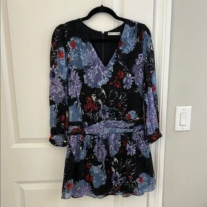 Alice + Olivia Purple V-Neck Bishop Sleeve Sundress